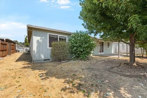 458 Hayes Avenue Medford OR 97501