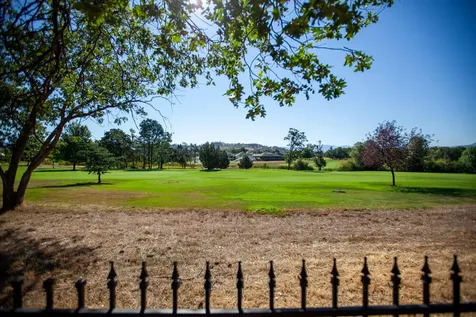 100 Pebble Creek Drive Eagle Point OR 97524