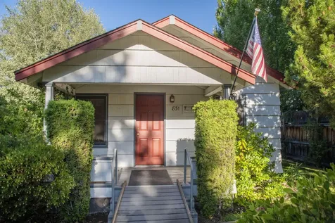 831 NW Federal Street Bend OR 97703