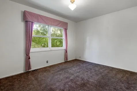 831 NW Federal Street Bend OR 97703