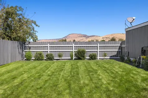 6807 Waggoner Court Klamath Falls OR 97603