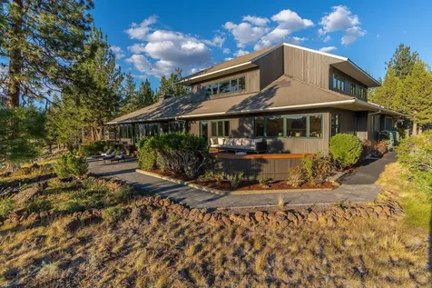 69305 Hawksflight Drive Sisters OR 97759