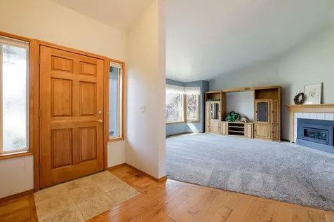 2114 NW Canyon Drive Redmond OR 97756