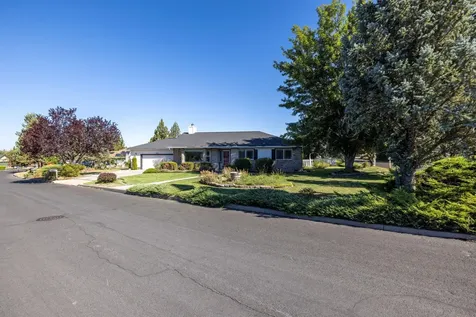 2114 NW Canyon Drive Redmond OR 97756