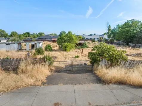 3131 Avenue A White City OR 97503