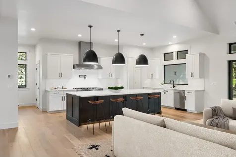 2447 Osprey Drive Redmond OR 97756