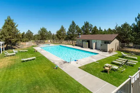 2447 Osprey Drive Redmond OR 97756