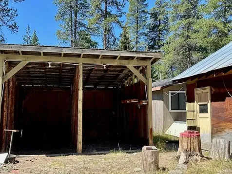 15681 Blue Bird Lane La Pine OR 97739
