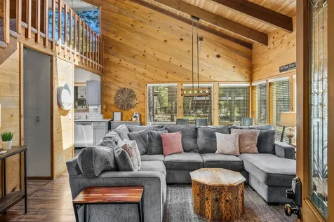 57550 Lark Lane Sunriver OR 97707