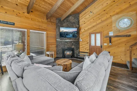 57550 Lark Lane Sunriver OR 97707