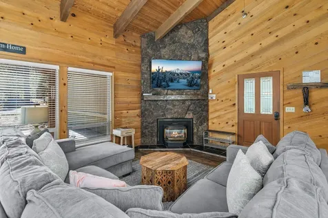57550 Lark Lane Sunriver OR 97707