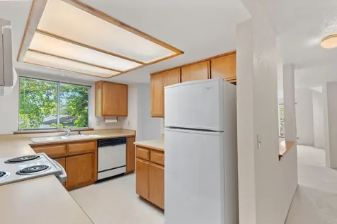 831 NE Piedmont Avenue Grants Pass OR 97526