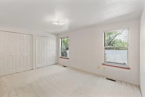 831 NE Piedmont Avenue Grants Pass OR 97526