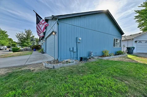 2749 Brae Drive Medford OR 97501