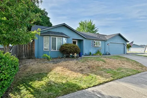 2749 Brae Drive Medford OR 97501