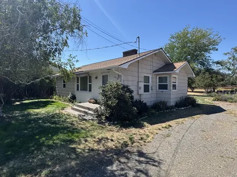 MIKI●507mt1● 2615 Sw 21st Street, Redmond, OR 97756 | 220208032 | CENTURY 21