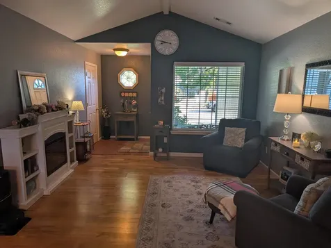1781 Tanglewood Lane Medford OR 97501