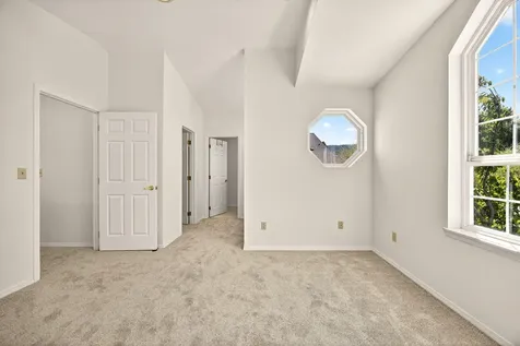 1365 Romeo Drive Ashland OR 97520
