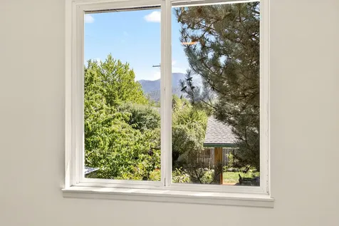 1365 Romeo Drive Ashland OR 97520