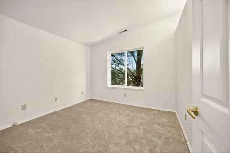 1365 Romeo Drive Ashland OR 97520