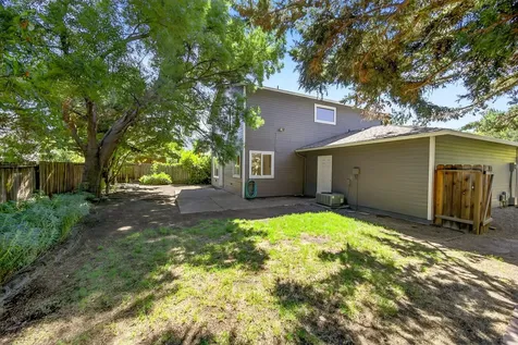 1365 Romeo Drive Ashland OR 97520