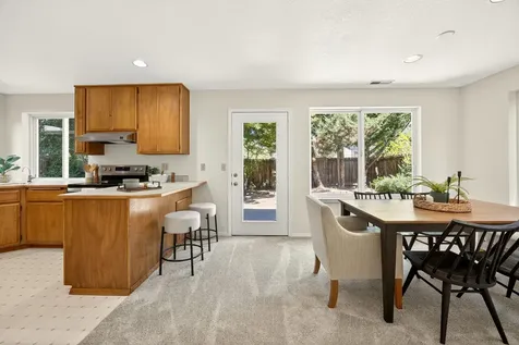 1365 Romeo Drive Ashland OR 97520