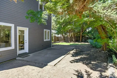 1365 Romeo Drive Ashland OR 97520
