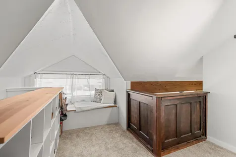 708 S Peach Street Medford OR 97501