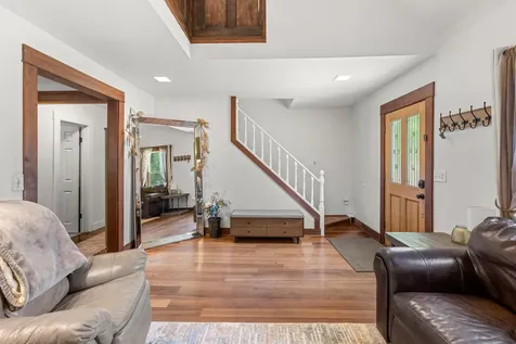 708 S Peach Street Medford OR 97501