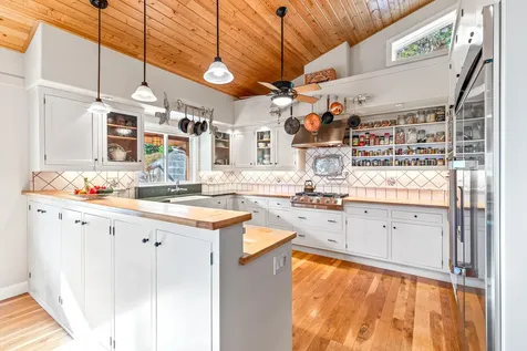 2742 Birdseye Creek Road Gold Hill OR 97525