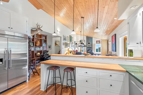 2742 Birdseye Creek Road Gold Hill OR 97525