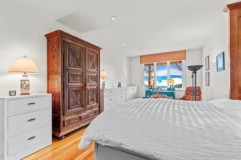 2742 Birdseye Creek Road Gold Hill OR 97525