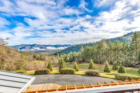 2742 Birdseye Creek Road Gold Hill OR 97525