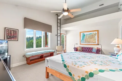 2742 Birdseye Creek Road Gold Hill OR 97525