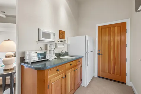 2742 Birdseye Creek Road Gold Hill OR 97525