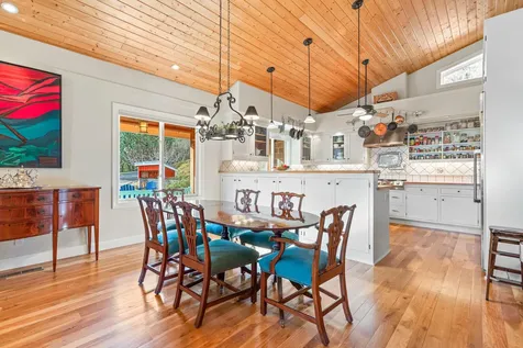 2742 Birdseye Creek Road Gold Hill OR 97525
