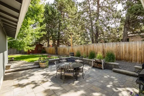 742 SE Sun Lane Bend OR 97702