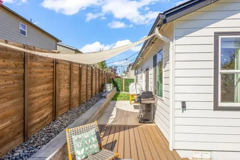 20537 SE Byron Avenue Bend OR 97702