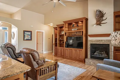 203 Bellerive Drive Eagle Point OR 97524