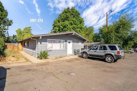 424 -426 S Columbus Avenue Medford OR 97501