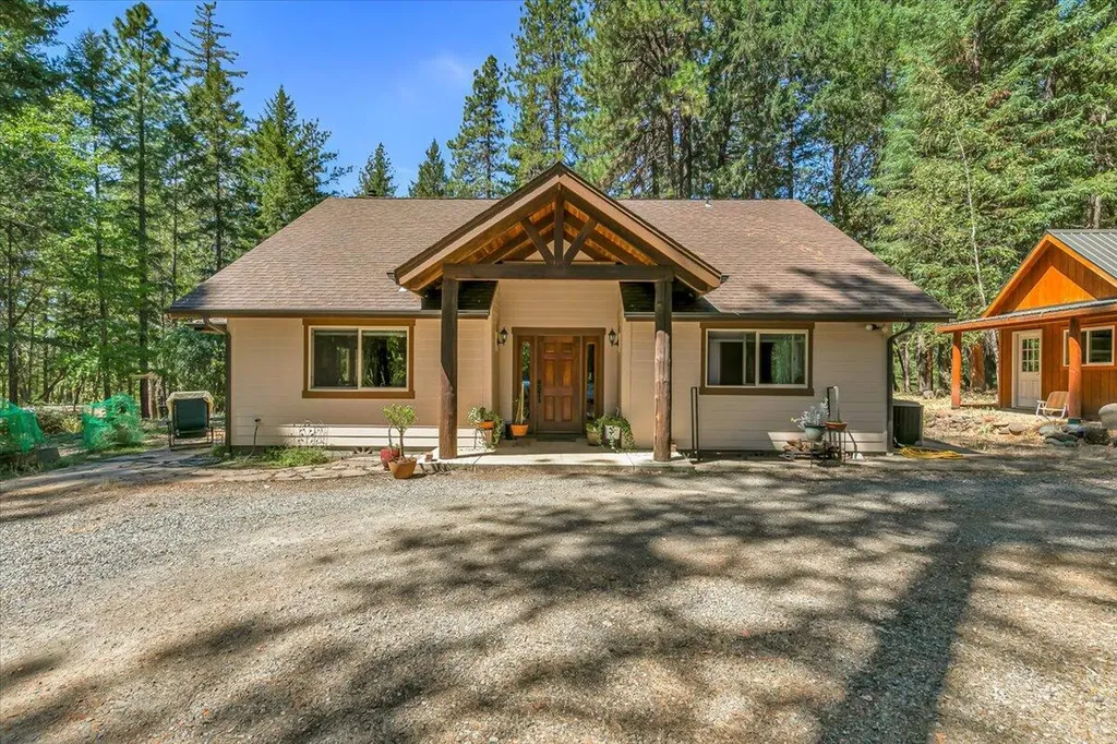 785 Crow Road Merlin OR 97532