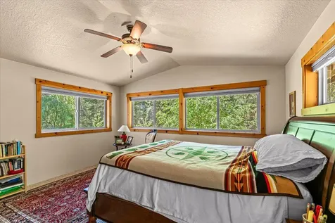 785 Crow Road Merlin OR 97532