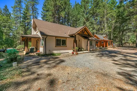 785 Crow Road Merlin OR 97532