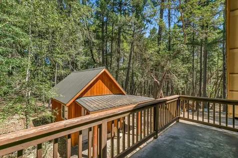 785 Crow Road Merlin OR 97532