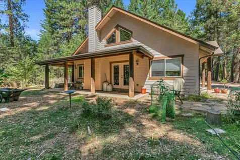 785 Crow Road Merlin OR 97532