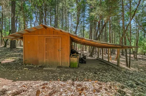 785 Crow Road Merlin OR 97532