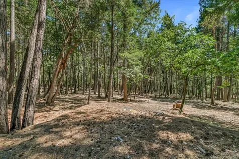 785 Crow Road Merlin OR 97532