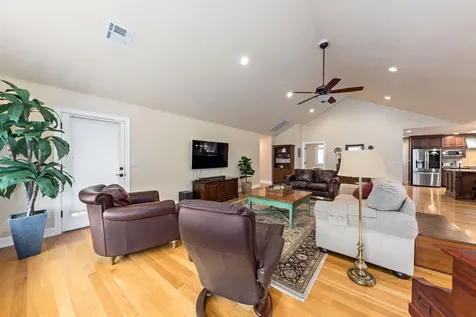 60 Wedgewood Drive Eagle Point OR 97524