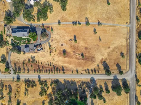 60 Wedgewood Drive Eagle Point OR 97524