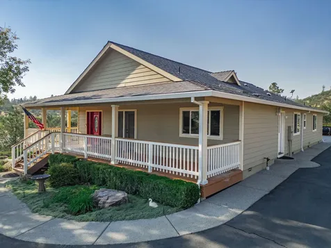 60 Wedgewood Drive Eagle Point OR 97524